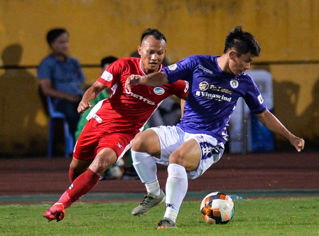 CLB Hà Nội 0-1 CLB Viettel: Trọng Hoàng ghi bàn, Quang Hải kém duyên - 27