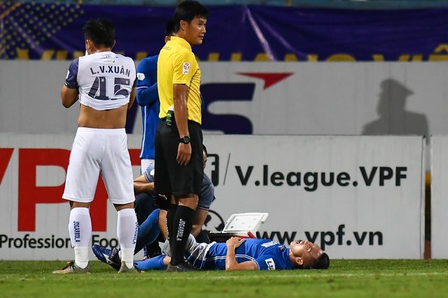 CLB Hà Nội 4-0 Than Quảng Ninh: Quang Hải rực sáng - 13