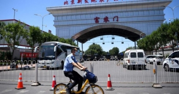 Bắc Kinh thành “ổ dịch”, Trung Quốc ráo riết truy tìm 200.000 người