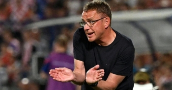 Vừa rời Man Utd, HLV Rangnick giúp đội bóng mới tạo nên cú sốc lớn