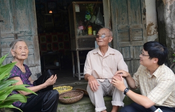 "Cảm ơn EVN giúp chúng tôi tìm lại ánh sáng"