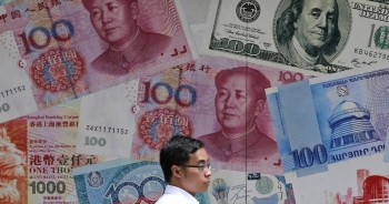 Trung Quốc lún sâu vào "vực thẳm" khi kiểm soát cứng nhắc đối với dòng vốn