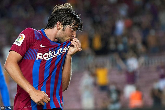 Braithwaite lập cú đúp, Barcelona thắng tưng bừng ngày mở màn La Liga - 7