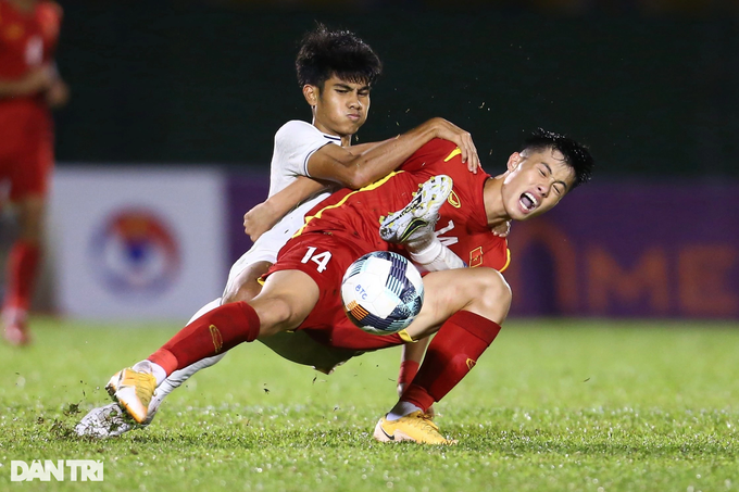 U19 Việt Nam đánh bại Thái Lan, đối đầu Malaysia ở chung kết - 5