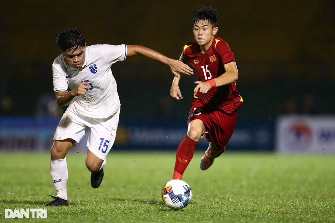 U19 Việt Nam đánh bại Thái Lan, đối đầu Malaysia ở chung kết - 3