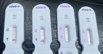 Bán một bộ kit test nhanh Covid-19, dân buôn lãi cả trăm nghìn đồng