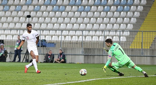 Anh hoà Croatia trong ngày vô duyên của Rashford