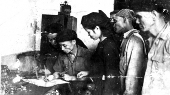 Ngành Điện ngày về tiếp quản Thủ đô năm 1954