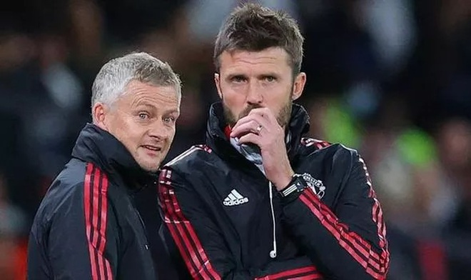 Trợ lý Michael Carrick lần đầu lên tiếng sau khi HLV Solskjaer bị sa thải - 1