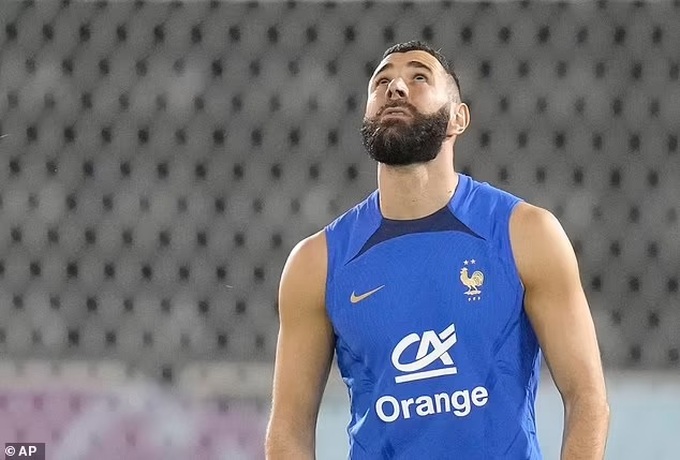 Benzema chia tay World Cup 2022, đội tuyển Pháp không gọi người thay thế - 1