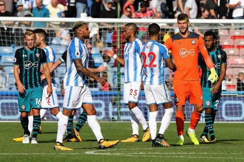 Link xem trực tiếp bóng đá Huddersfield vs Southampton (Ngoại hạng Anh), 22h ngày 22/12