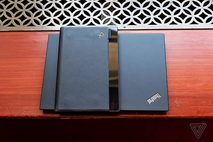 chiem nguong nguyen mau laptop man hinh gap cua lenovo