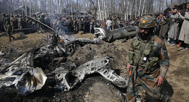 luc luong an do va pakistan lai dung do o kashmir