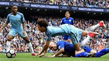 Trực tiếp bóng đá Leicester City 2-1 Man City: Không có quà cho thầy trò Pep Guardiola