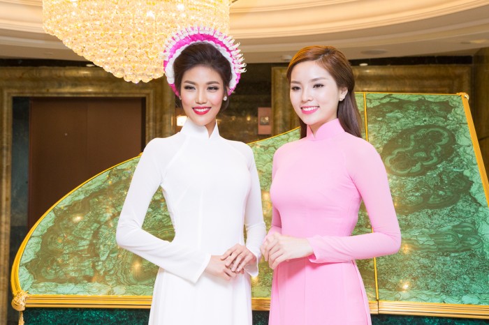 hoa hau lan khue ky duyen lam dai su ao dai