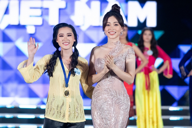 ban sao do my linh dang quang miss world viet nam 2019