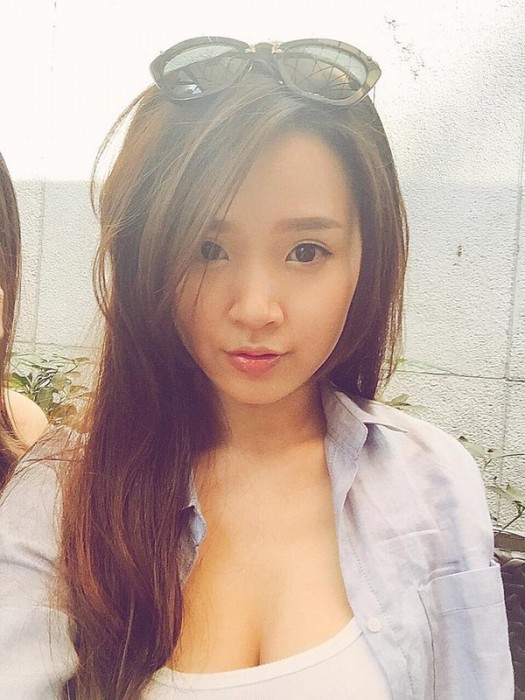 hotgirl giat bo dat quang cao sau scandal