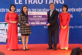 BIDV tặng xe cứu thương cho tỉnh Bắc Giang