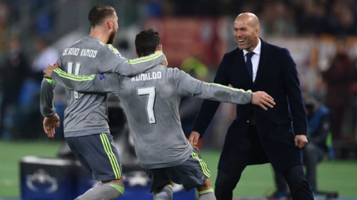 ronaldo ung ho zidane o lai san bernabeu