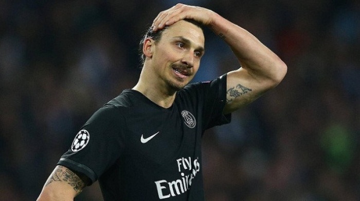 ibrahimovic lai phat ngon da deu canh phong vien