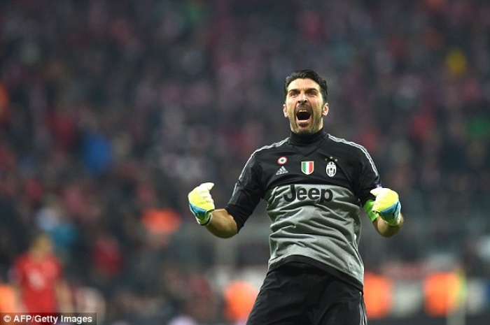 buffon gap van de suc khoe truoc tran gap ch ireland