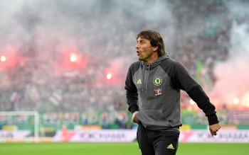 [PHOTO] Conte hò hét đến tụt quần, Chelsea vẫn thua CLB vô danh tiểu tốt