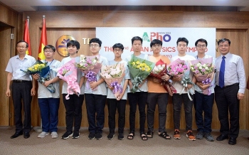 8 học sinh Việt Nam đoạt giải tại Olympic Vật lý châu Á - Thái Bình Dương