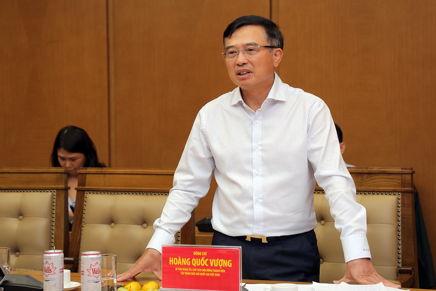 Bí thư Đảng ủy Khối DNTW Nguyễn Long Hải làm việc với Ban Thường vụ Đảng ủy Tập đoàn Dầu khí Quốc gia Việt Nam