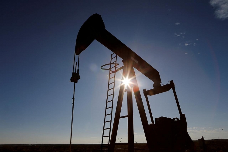 Giá dầu của Azerbaijan tăng 1,2 USD