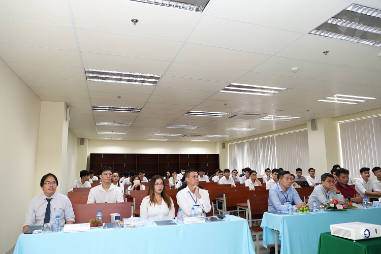 Company day 2022 PVU với chủ đề: Sinh viên PVU với tinh thần đổi mới sáng tạo trong bối cảnh chuyển dịch năng lượng, hướng đến sự phát triển bền vững