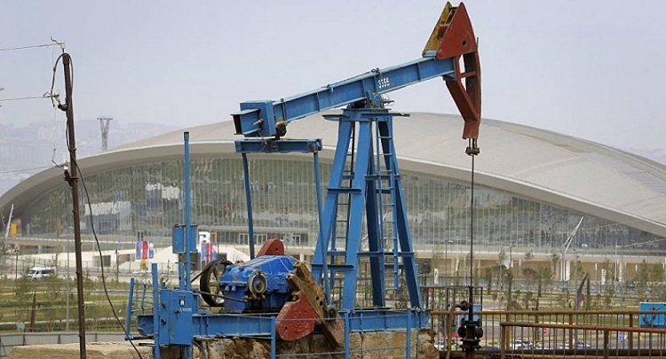Giá dầu của Azerbaijan giảm mạnh