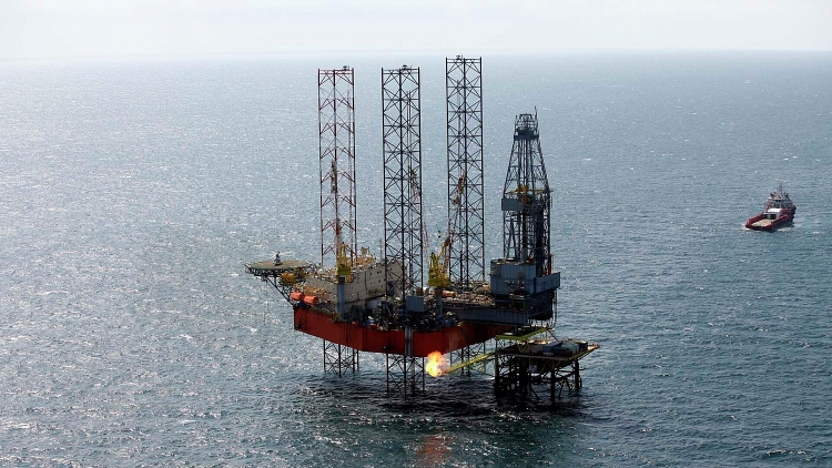 Nga cáo buộc Ukraine bắn vào giàn khoan dầu ngoài khơi