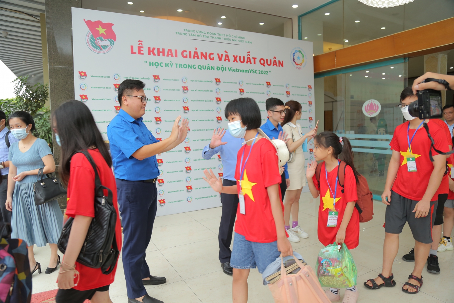 Đoàn Thanh niên Cơ quan Tập đoàn tổ chức chương trình “Học kỳ xanh - Đi để trưởng thành”