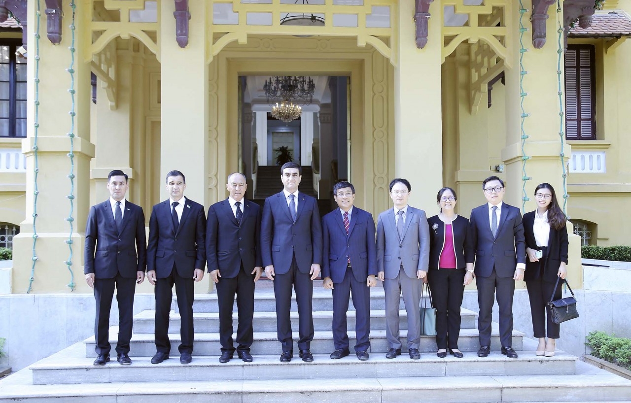 Thứ trưởng Thường trực Bộ Ngoại giao Nguyễn Minh Vũ tiếp Thứ trưởng Ngoại giao Turkmenistan Vepa Hajiev