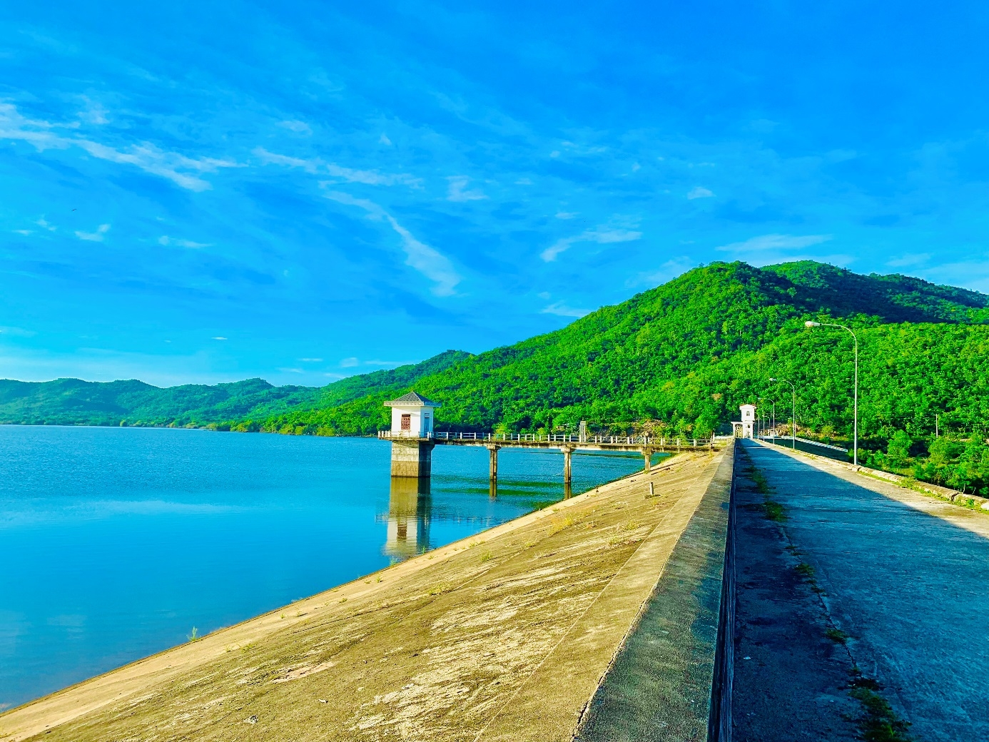 Hồ Cho Mo - Địa điểm tham quan, săn ảnh đẹp tại Ninh Thuận