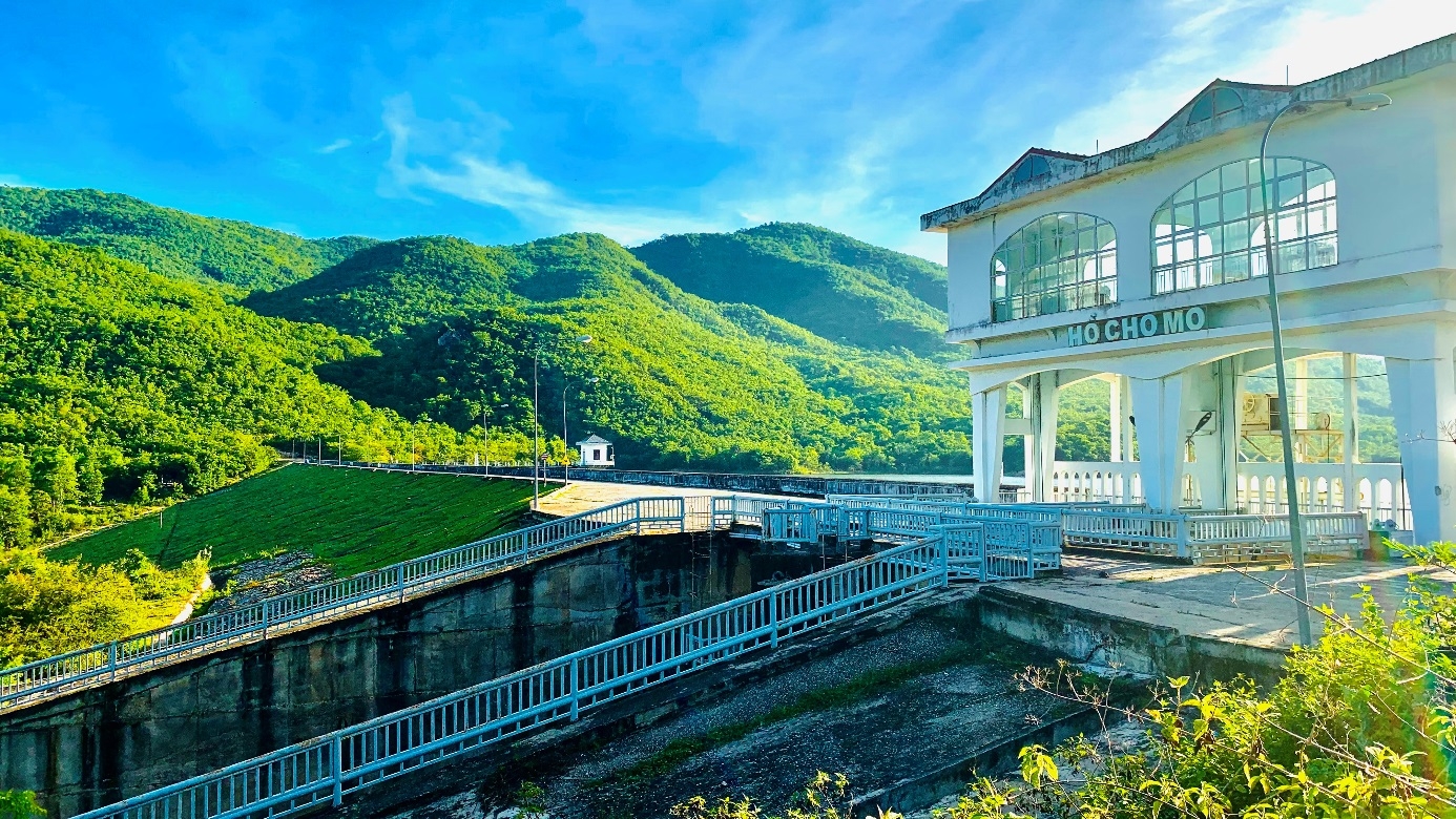 Hồ Cho Mo - Địa điểm tham quan, săn ảnh đẹp tại Ninh Thuận