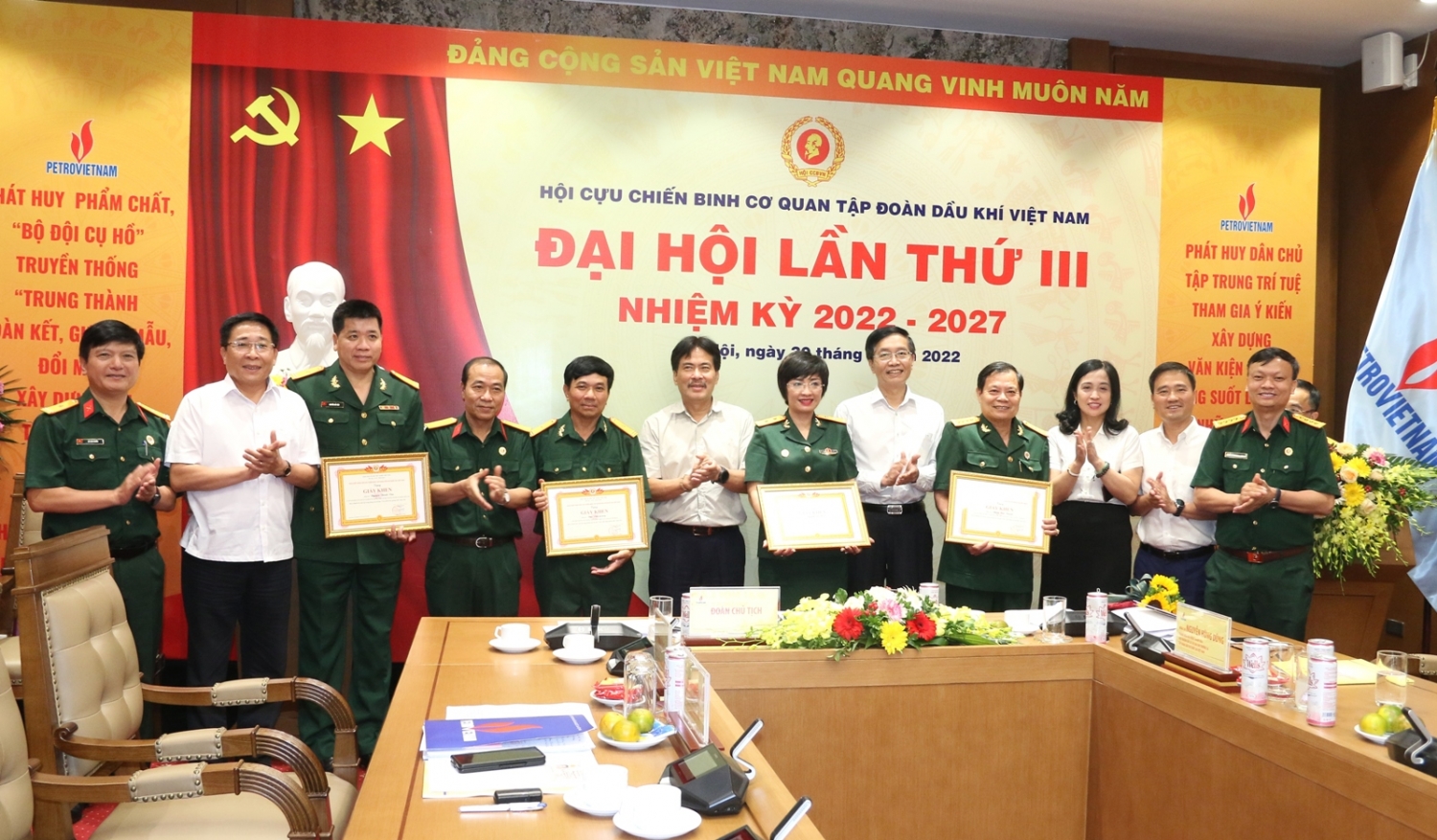 Đại hội Hội CCB Cơ quan Tập đoàn lần III, nhiệm kỳ 2022-2027 thành công tốt đẹp