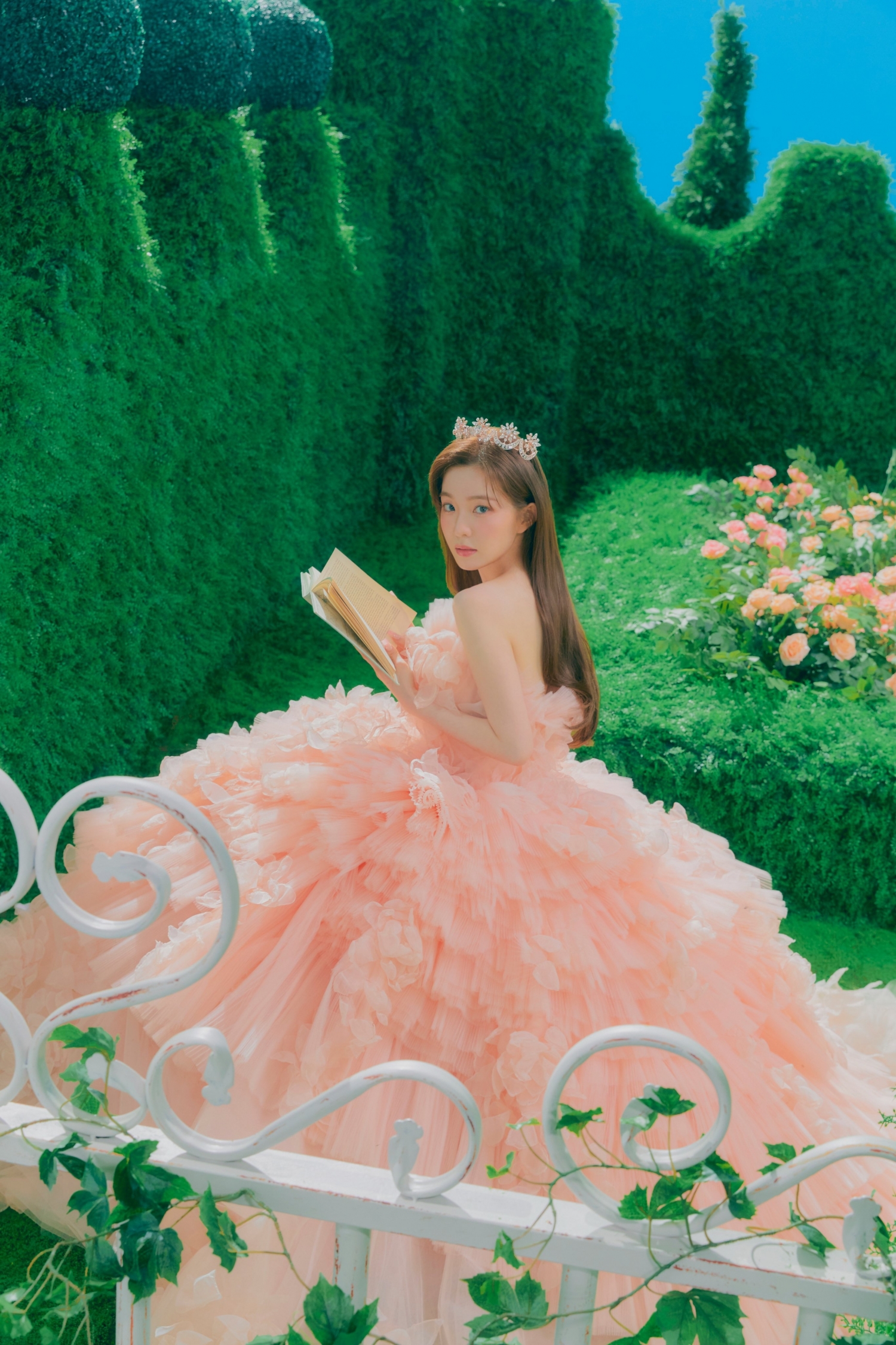 Ngắm nhan sắc của loạt nữ idol K-pop được ví như công chúa ngoài đời thực