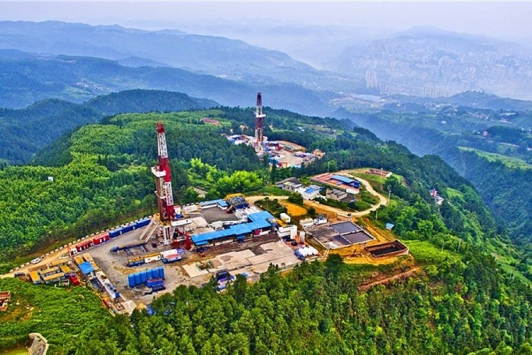 Mỏ khí đá phiến lớn của Trung Quốc đạt sản lượng kỷ lục trong nửa đầu năm