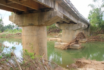Quảng Nam: Khắc phục sự cố sụt lún cầu gây ảnh hưởng tới hơn 1.500 người