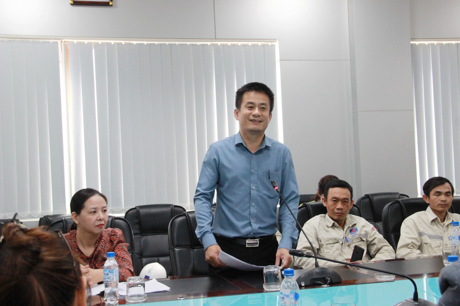 Chủ tịch CĐ DQS Huỳnh Tấn Bình báo cáo công tác