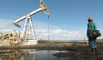 Giá dầu của Azerbaijan kéo dài đà giảm
