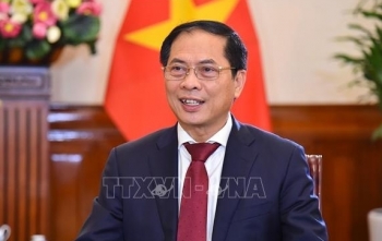 Bộ trưởng Bộ Ngoại giao Bùi Thanh Sơn trả lời phỏng vấn về kết quả chuyến công tác Campuchia của Thủ tướng