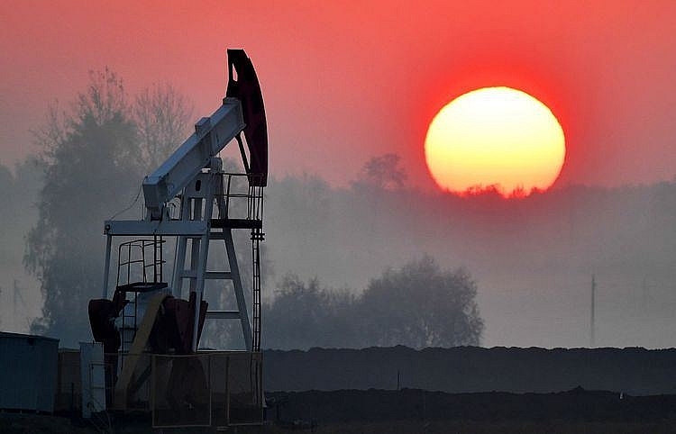 Giá dầu của Azerbaijan tiếp tục giảm ngày thứ hai liên tiếp