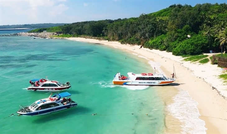 Đảo Phú Quý phát triển du lịch xanh để bảo vệ môi trường
