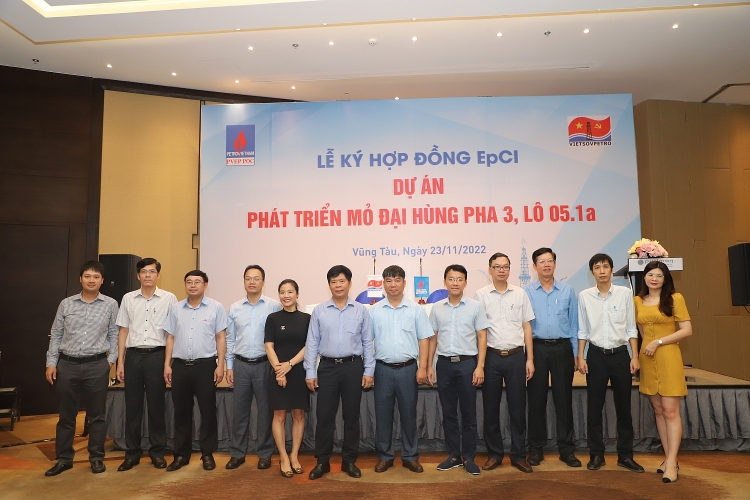 PVEP POC và Vietsovpetro tổ chức Lễ Ký kết Hợp đồng EPCI dự án phát triển mỏ Đại Hùng Pha 3, Lô 05.1a