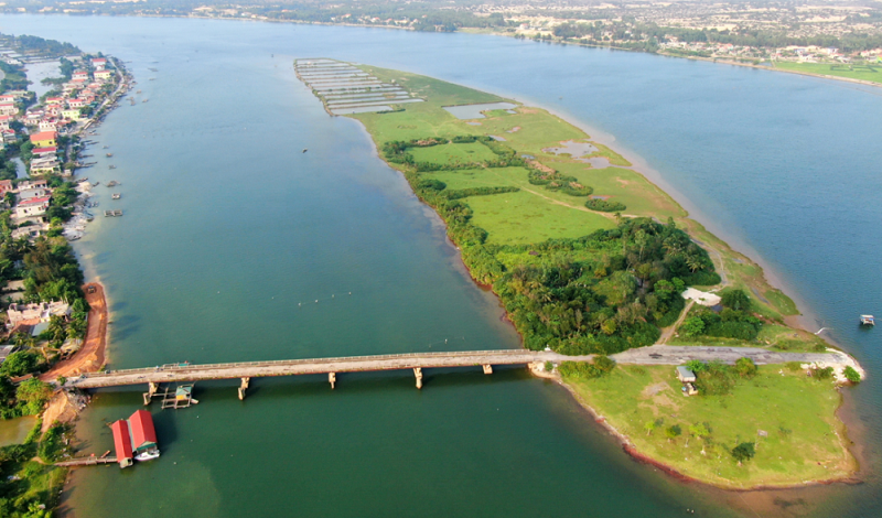 Vì sao Quảng Bình tạm dừng đầu tư dự án khu đô thị giữa sông Nhật Lệ?