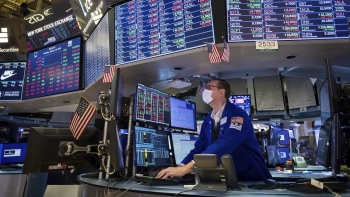 Thị trường chứng khoán thế giới ngày 6/12: Chứng khoán Mỹ giảm điểm do lo ngại khả năng suy thoái