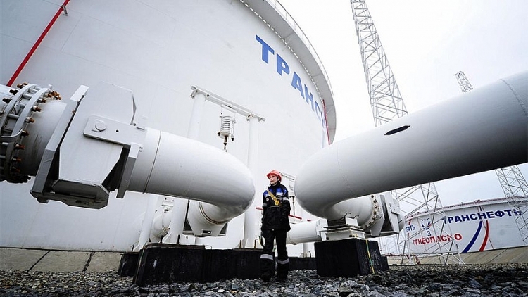 Nga dựa vào đội tàu chở dầu ngầm để vận chuyển dầu thô