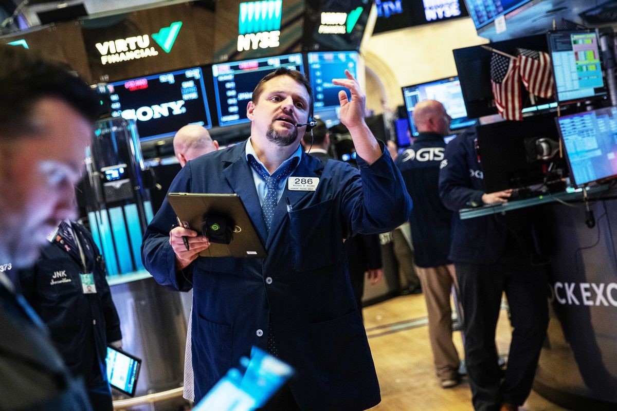Thị trường chứng khoán thế giới ngày 8/12: Dow Jones chưa tìm ra lối đi